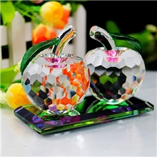 2013新品水晶工艺品苹果汽车摆件水晶苹果定制圣诞礼品批发