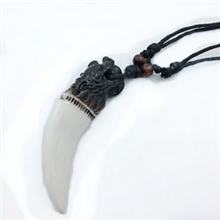 批发供应骨质狼牙吊坠饰品男士经典高仿骨质雕刻龙头牙项链