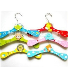 木制卡通衣架儿童衣架批发木制衣架厂加工混批