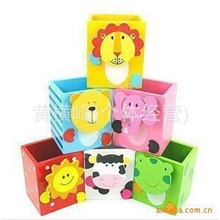 批发供应卡通彩绘动物木制笔筒创意文具笔筒