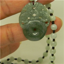 玉器挂件项链--财源滚滚--貔貅吊坠翡翠玉A货