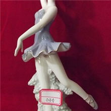 批发供应人物雕塑陶瓷.适合家居.宾镔.书房.写字楼.办公室