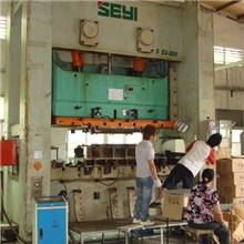 300吨台湾协易双点冲床代客加工