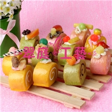 【供应】卷卷蛋糕仿真奶油树脂配件DIY材料仿真蛋糕厂家直销