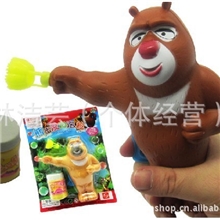 2013年最热销熊出没产品夏天玩具熊出没惯性泡泡枪熊大二混装