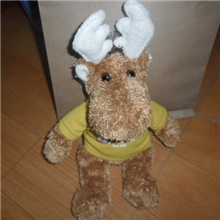 穿衣麋鹿公仔，批发价10.8元一只，起订量5000只