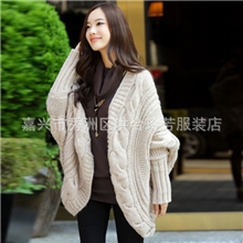 2012秋装加厚宽松蝙蝠袖大麻花韩版斗逢外套开衫女士毛衣