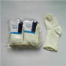 诸暨大唐外贸袜子厂家直销出口品质两色中筒秋冬季儿童全棉袜子