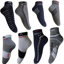 诸暨袜子产业带直批提花字母成人运动男袜透气抗菌特价地摊运动袜