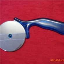 厂家直销塑料柄介饼器比萨刀