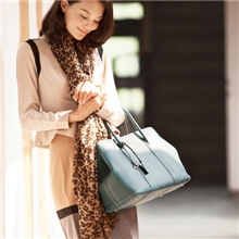 批发顶级头层颈纹TOGO牛皮花园包欧美大牌定型牛皮真皮女包