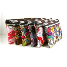 卡通可爱零钱包化妆包收纳包硬币包女包韩版潮包包手机包手拿包