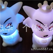 七彩小夜灯七彩红太狼小夜灯红太狼红太狼小夜灯厂家直销