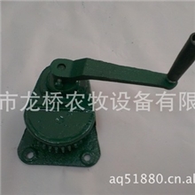 厂家直接供应猪场卷帘机，摇机，厂家直销质量保证，价格有优势