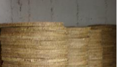 供应豆饼，豆皮等饲料精品牛羊饲料