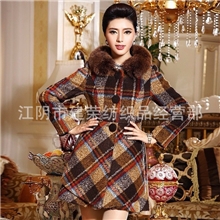 2013冬季新款羊毛呢厚实保暖布料衣服服装外套大衣面料新款面料