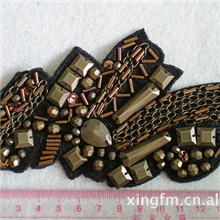 供应手工臂章/钉珠臂章/手工肩章/钉珠肩章/章仔