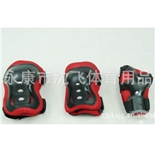 批发供应儿童溜冰护具,儿童轮滑护具,护具，旱冰护具，卡通护具