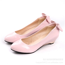特价批发女鞋中跟女士单鞋蝴蝶结女鞋一件代发免费加盟832278