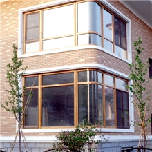 森鹰转角窗，高档纯木转角门窗，适合别墅门窗。纯木窗、铝包木窗