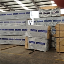 大连港加松SPF木板材批发木龙骨防腐木家具料等木材加工