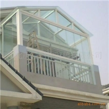 供应各种规格阳光房用钢化玻璃，建筑钢化玻璃
