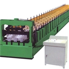 诸城富腾914钢承板压型机压瓦机C型钢机W钢带机质量可靠