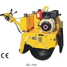 手扶式单轮压路机