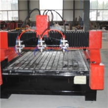 大型石材雕刻机