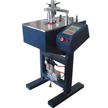 供应、定做、相框机械------相框生产专用设备全自动数控钉角机