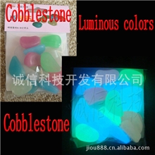 厂家供应各色发光夜光石子夜光鹅卵石夜光雨花石