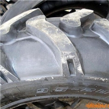 供应9.5-20人字轮胎