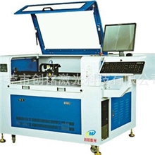 供应ccd激光切割机服装商标、绣花织唛ccd激光切割机