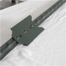 专业生产牛栏网草原网专用花边柱疙瘩柱