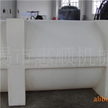 供应钢塑复合储罐、盐酸储罐、硫酸储罐、滚塑储罐