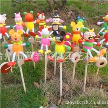 【厂家直销】木制弹簧人摇摇鼓庙会夜市地摊货爆款弹簧公仔