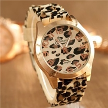 豹纹日内瓦手表新款硅胶手表女时尚个性韩国手表