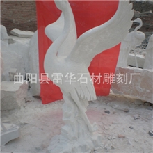 供应曲阳汉白玉石雕仙鹤大理石仿真喷漆鹤雕塑