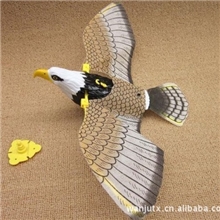 保证正厂质量电动吊线飞鹰带声音眼睛带闪光电动吊线飞鹰批发