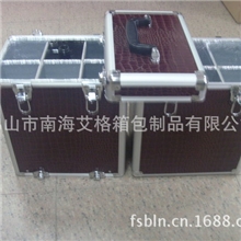 高级酒箱，可装载各种高级红酒，白酒，保健液等，原始厂家生产