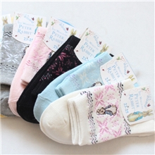 彼得兔女袜刺绣雪花图案女袜纯棉袜子原单袜子批发厂家批发