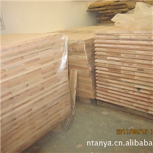 南通订做实木家具，实木门，实木衣柜，实木橱柜。