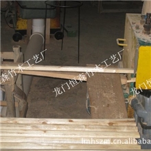 大量生产优质香樟木衣柜挂衣杆、法兰托！