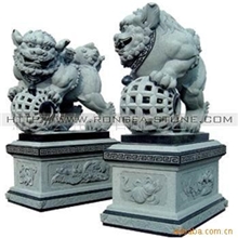 供应雕刻石狮,石狮石雕,抱球狮，惠安石狮