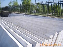 批发供应各种瓦基布保温鸡舍大棚布