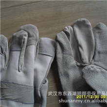 优质猪皮电焊手套短电焊手套猪皮头层皮电焊手套优价供应