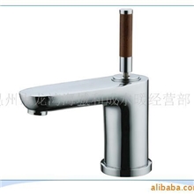 供应鹏王水龙头诚招全国代理商