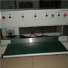 供应PCB走刀式分板机，走板式分板机，曲线分板机(图)