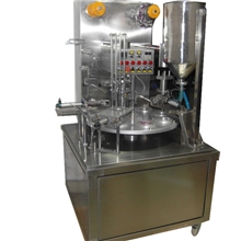 圆盘式灌装封口机