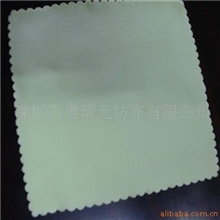 供应厂家直销大量170g草绿色单面磨毛眼镜布(7*10cm)